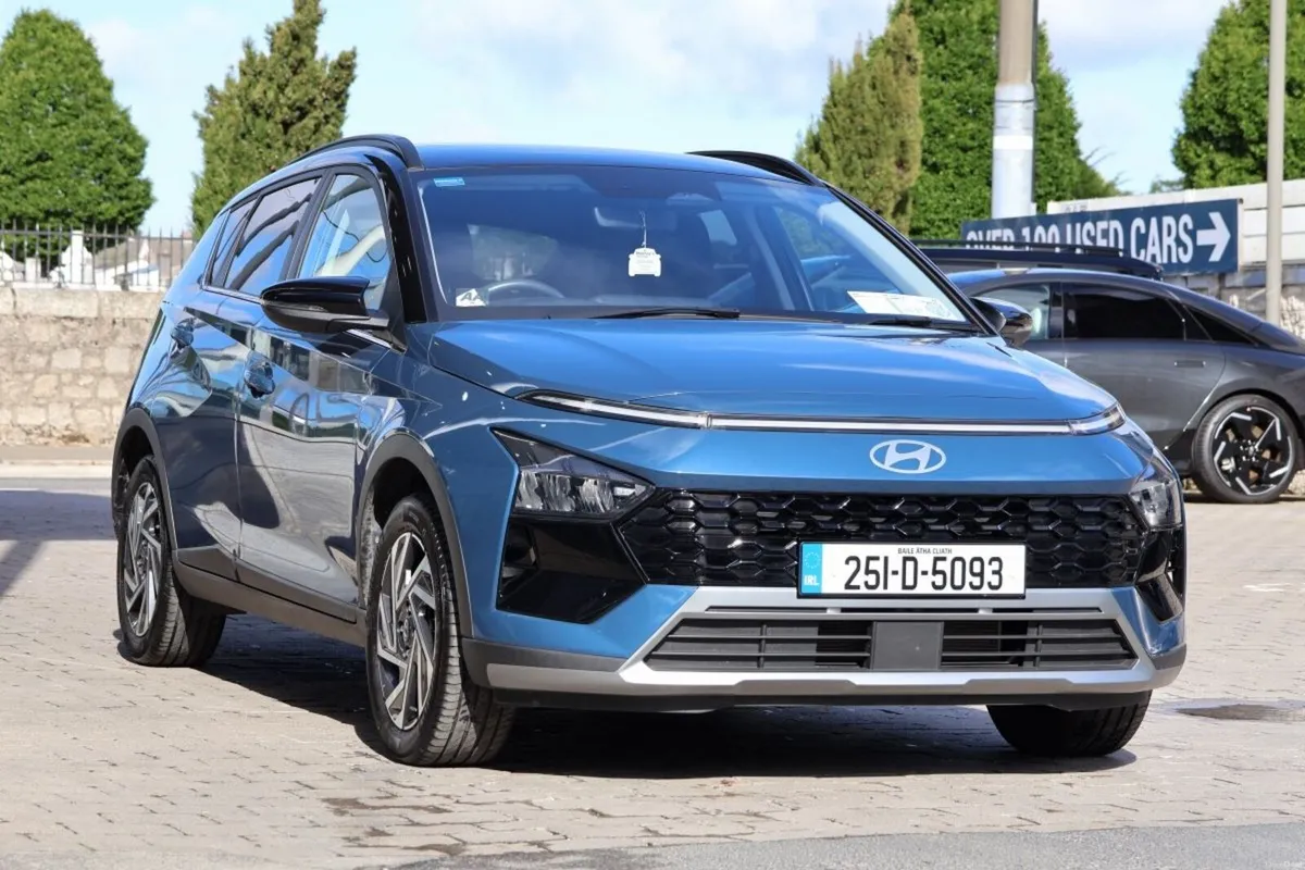 Hyundai Bayon Bayon Executive w.2 Tone Roof - Image 3