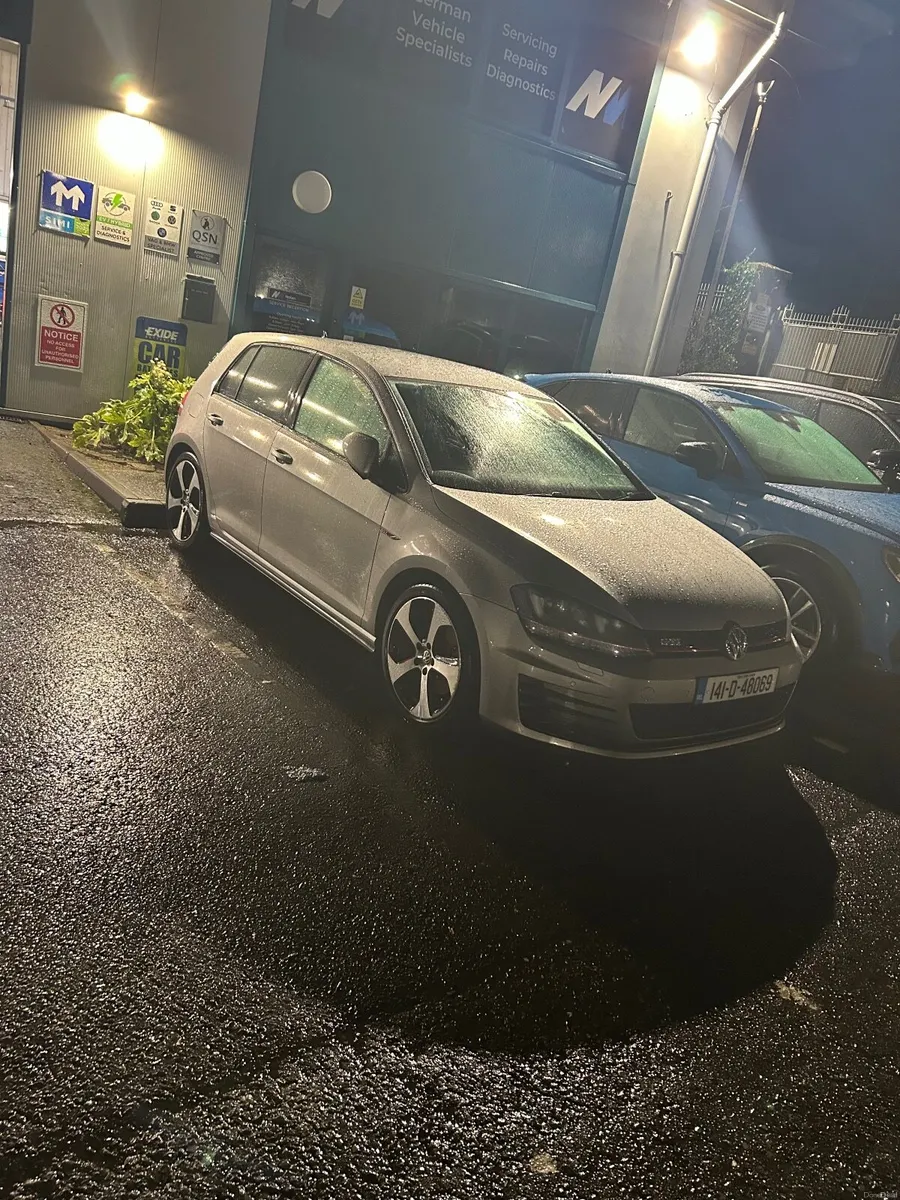 Volkswagen Golf 2014 - Image 4