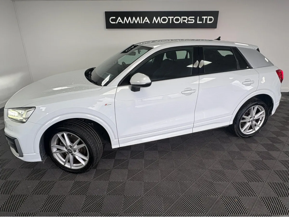 Audi Q2 *AUDI Q2* *AUTOMATIC* *KEYLESS STOP/START* - Image 4