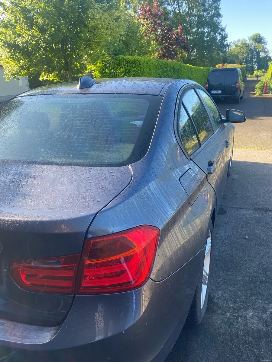 Car - Image 2