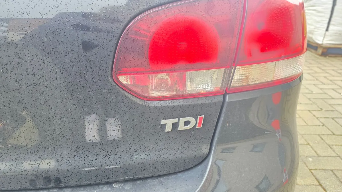 Volkswagen Golf 2012 - Image 5