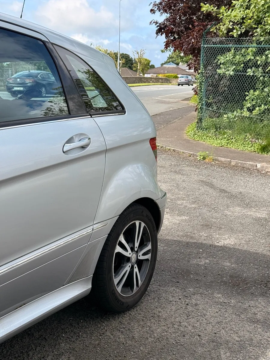 Mercedes b150 AUTO - Image 4