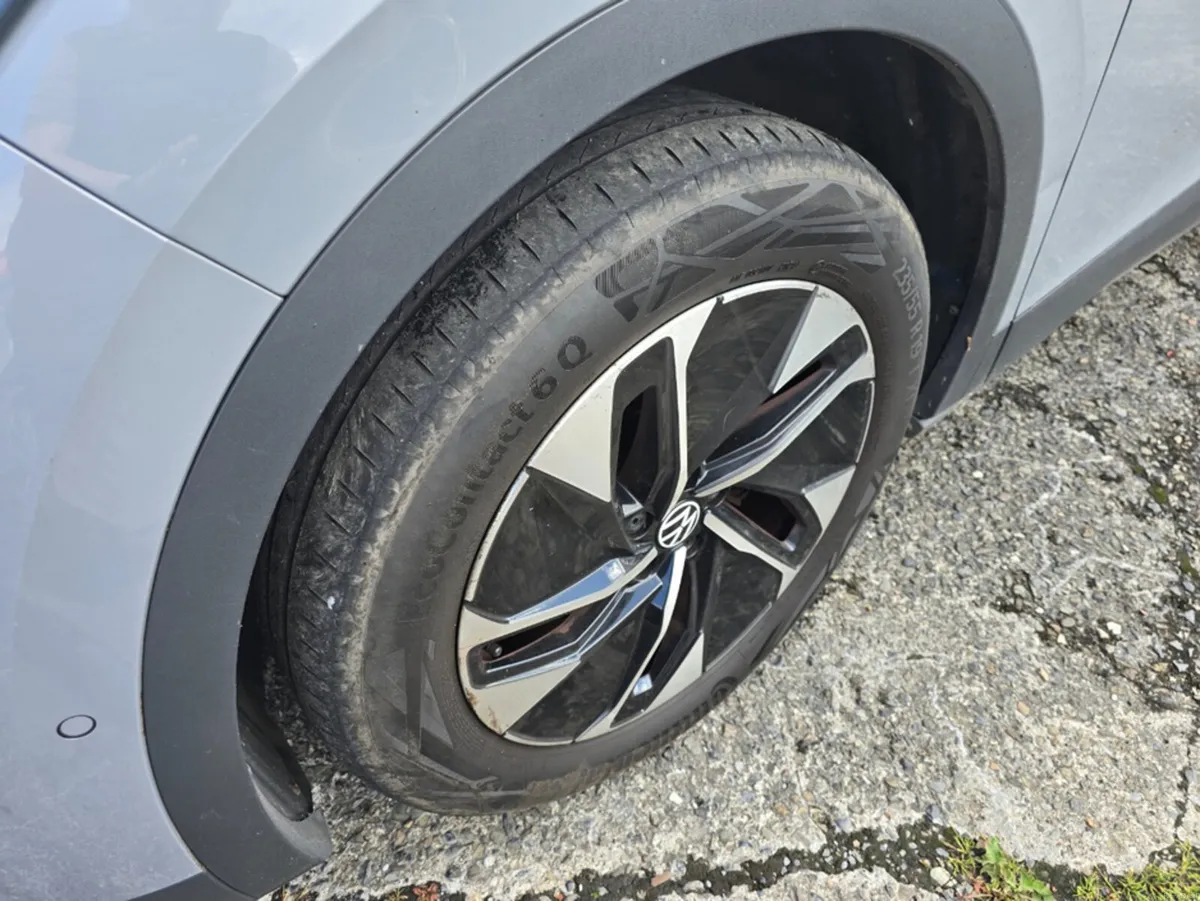 Volkswagen ID.4 PRO 150 KW BUSINESS 77KW 204BHP 77 - Image 3