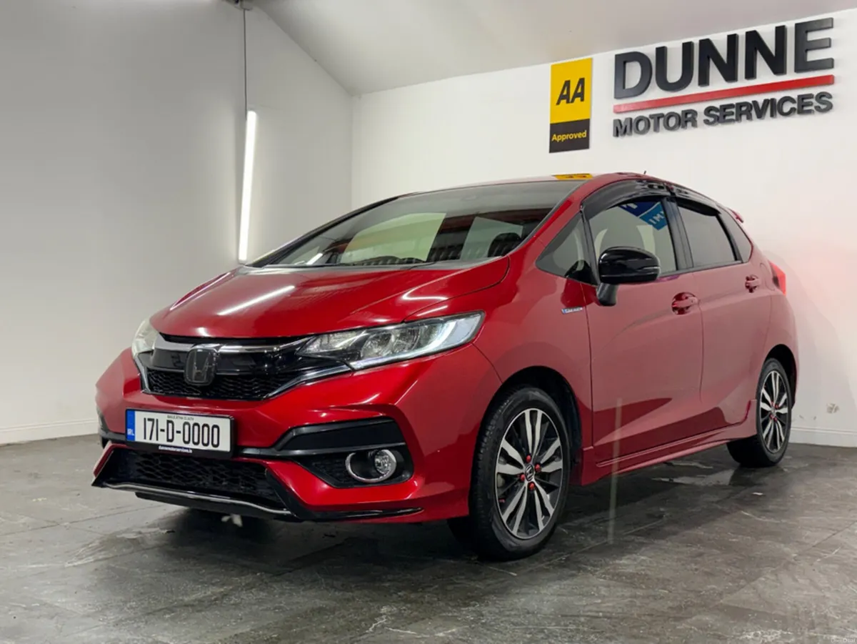Honda Fit **'S' PACKAGE**AUTO**HYBRID**KEYLESS ENT - Image 2