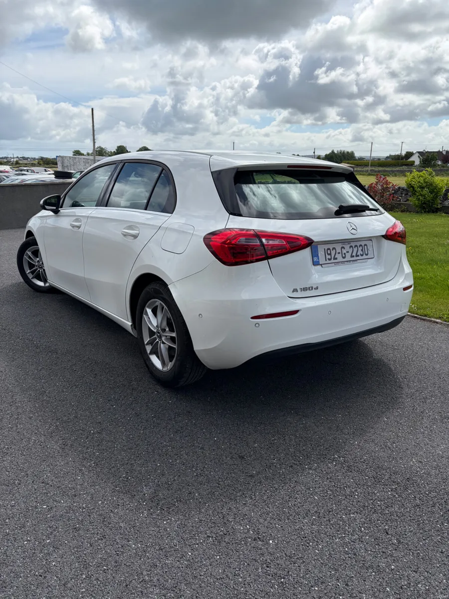 Mercedes-Benz A-Class 2019 - Image 4