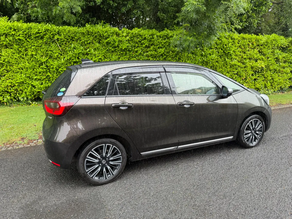 2021 Honda Fit e:HEV LUXE – €13,950 - Image 3