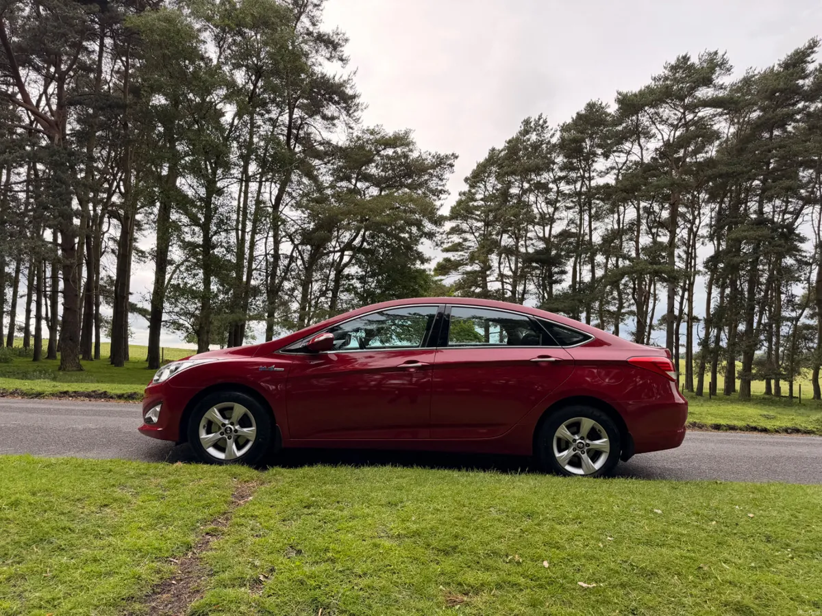 Hyundai i40 2014 Low KM Diesel - Image 4