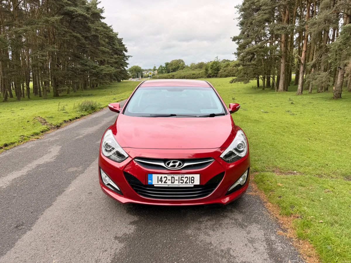 Hyundai i40 2014 Low KM Diesel - Image 2