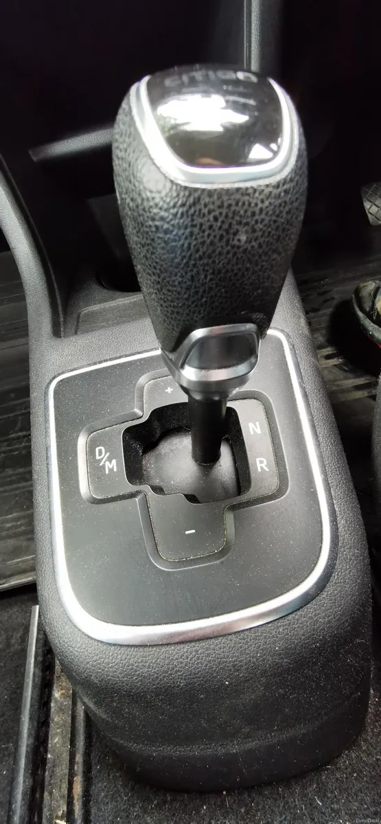 Skoda Citigo 2013 AUTOMATIC 1.0L - Image 2