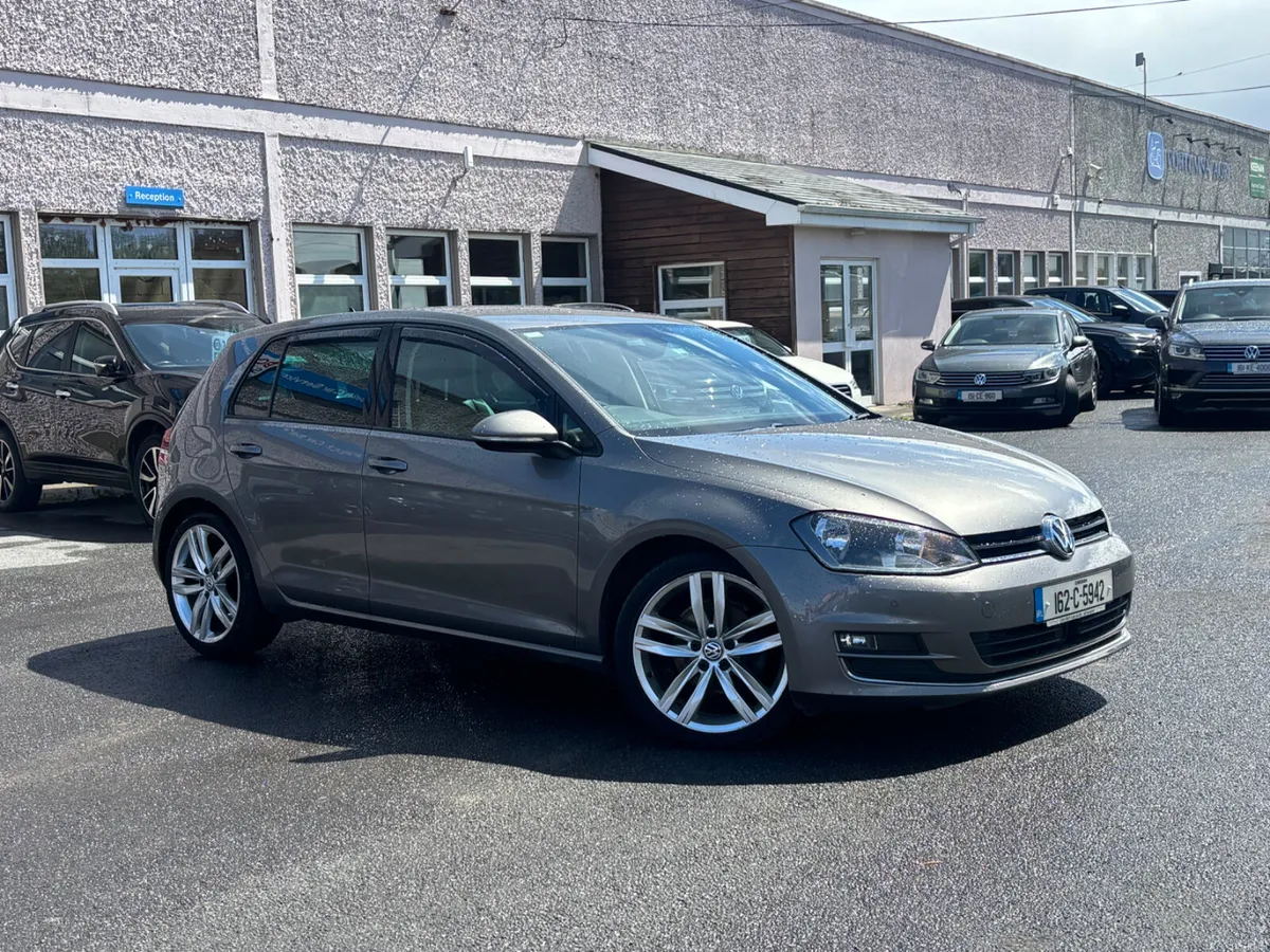 2016 Volkswagen Golf 1.6 TDI Highline (High Spec) - Image 1