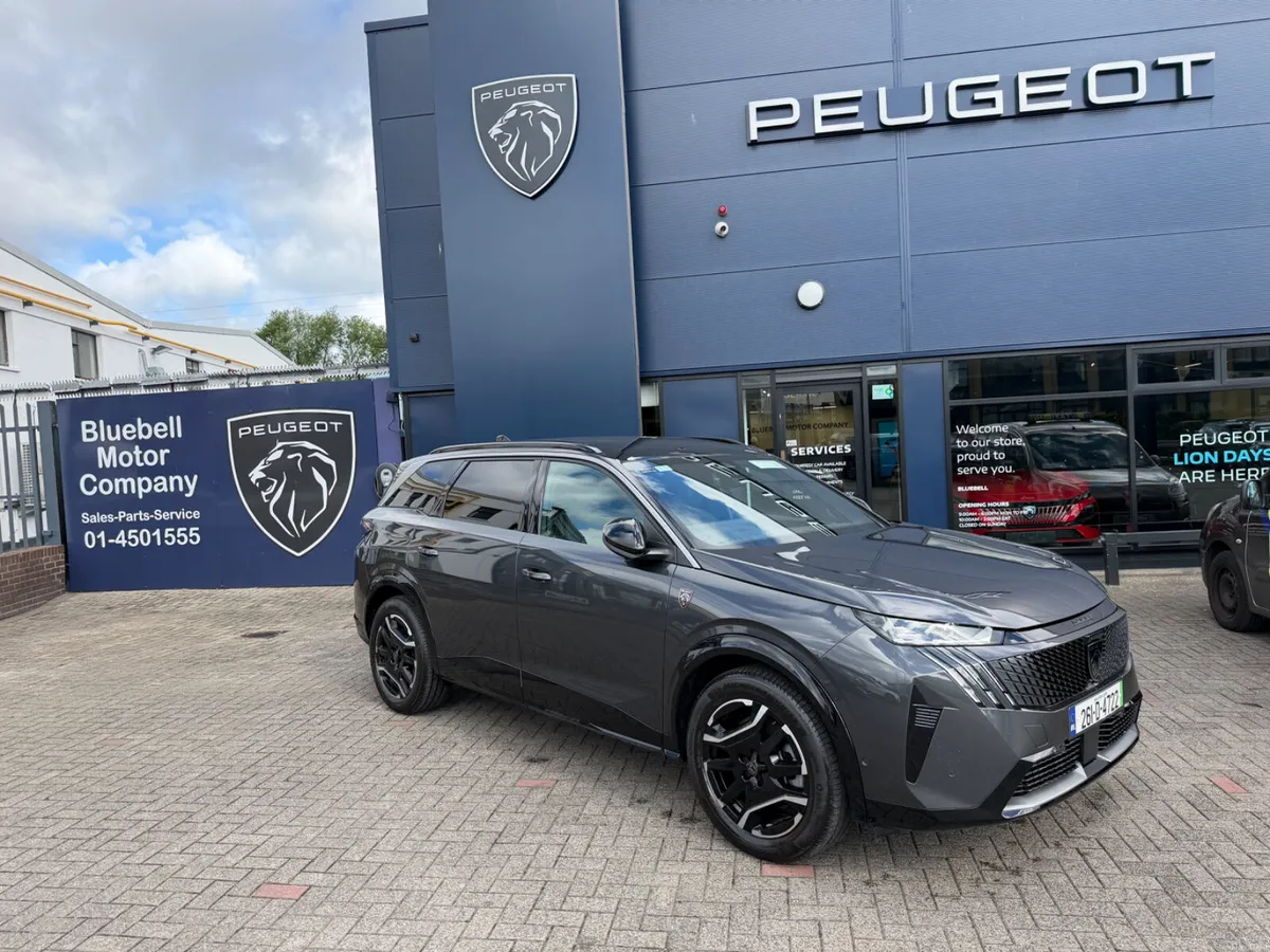 2026 Peugeot 5008 eGT - Image 2
