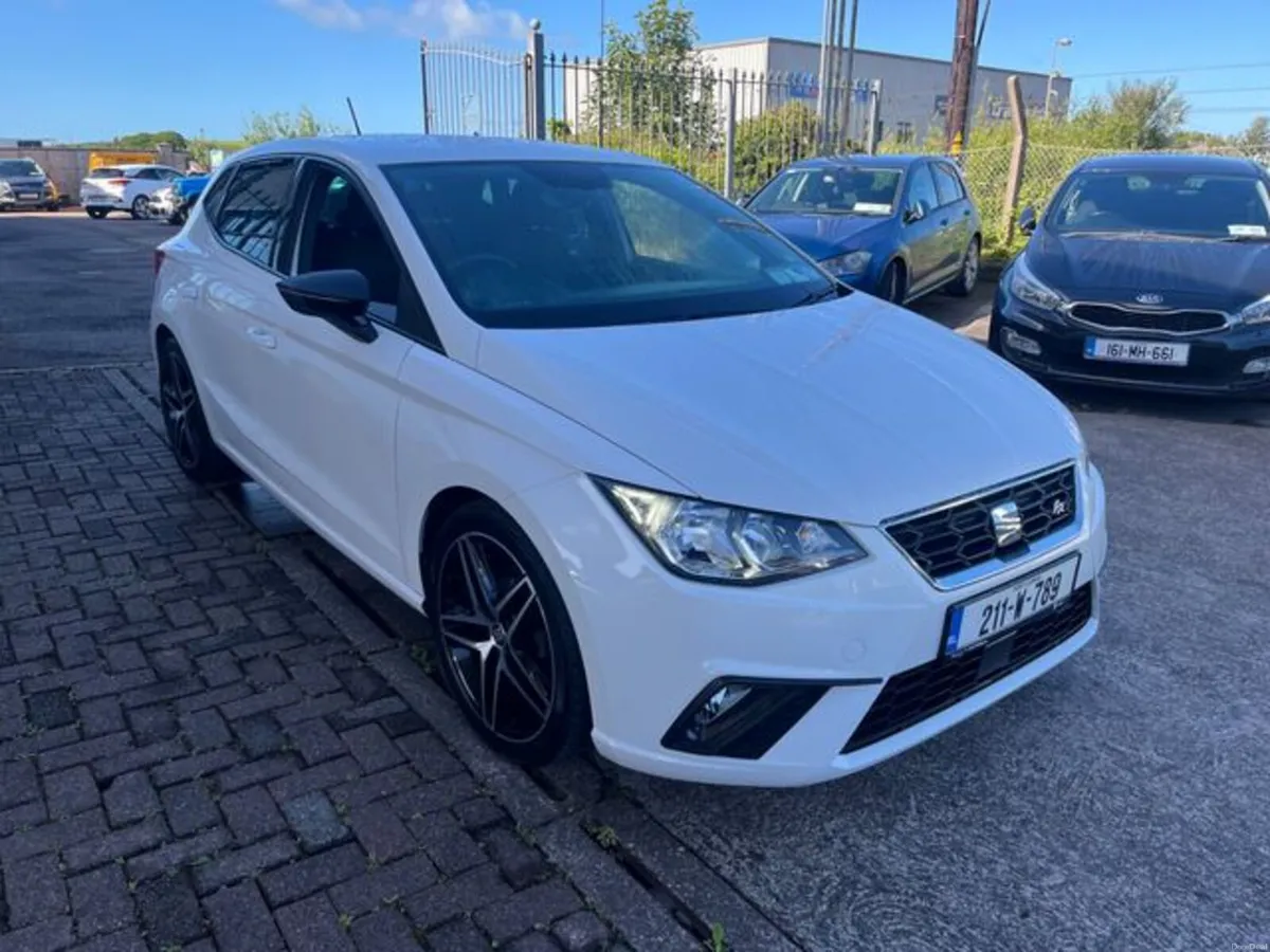 SEAT Ibiza 1.0tsi 95HP FR 5DR - Image 2