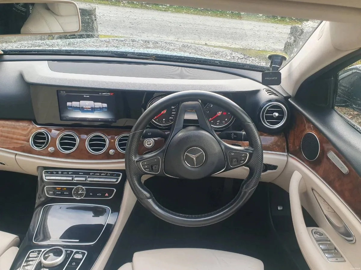 Car - Image 2