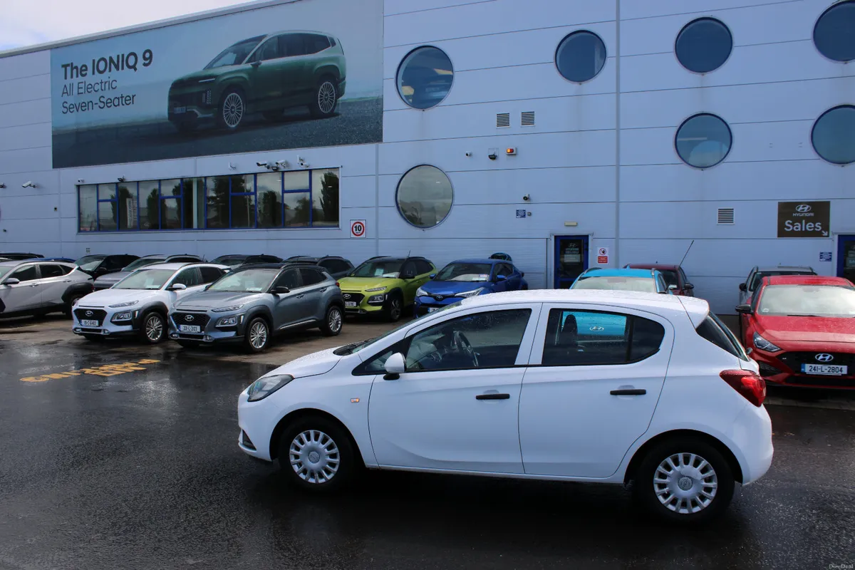 Opel Corsa 2017 - Image 2