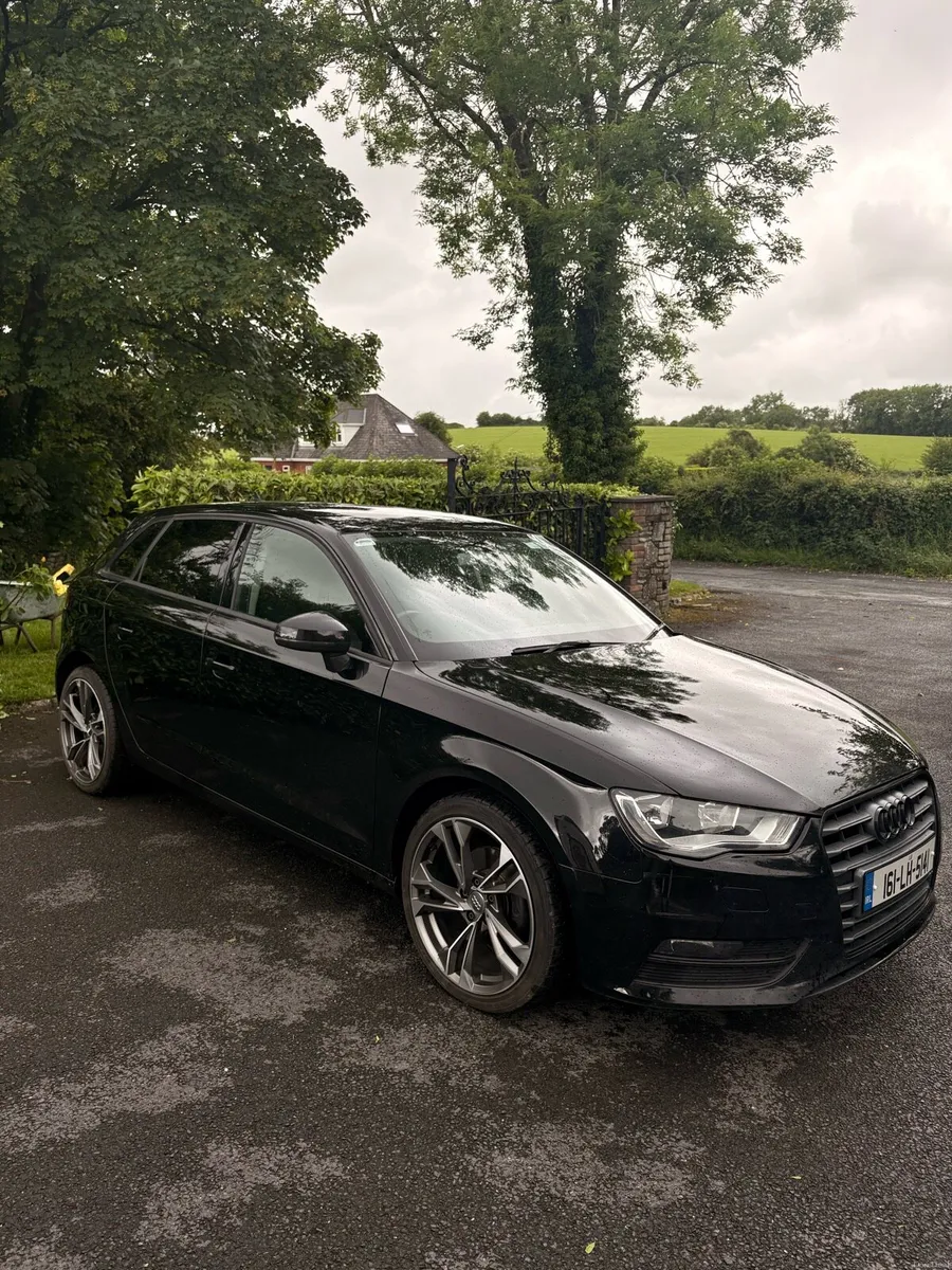 2016 AUDI A3 SE 1.6 TDI 110 BHP BLACK EDT STYLING - Image 2