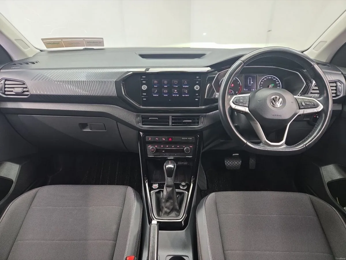 Volkswagen T-Cross 1.0 TSI First Edition Plus DSG - Image 4