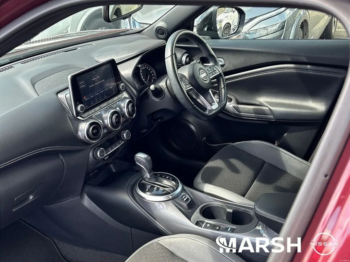 Nissan Juke 1.6 HYBRID SV PREMIUM 5DR - Image 4