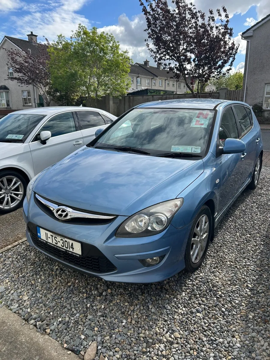 Hyundai i30 2011 - Image 1