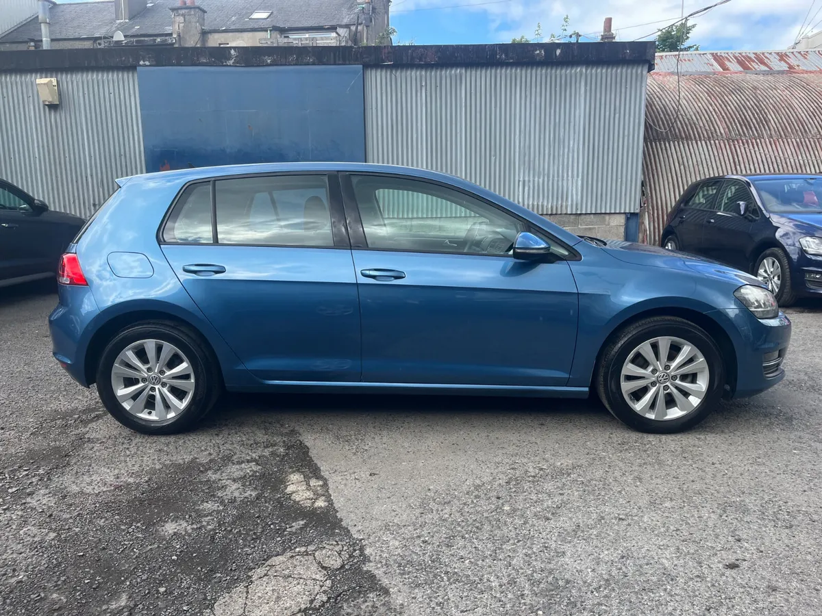 2015 VOLKSWAGEN GOLF COMFORTLINE AUTOMATIC - Image 2