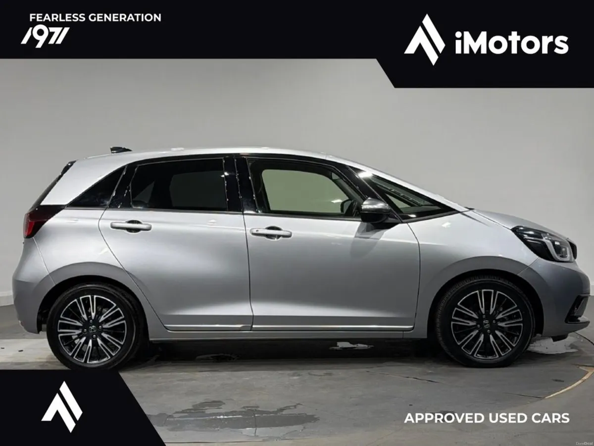Honda Fit LUXE EDITION - Image 2