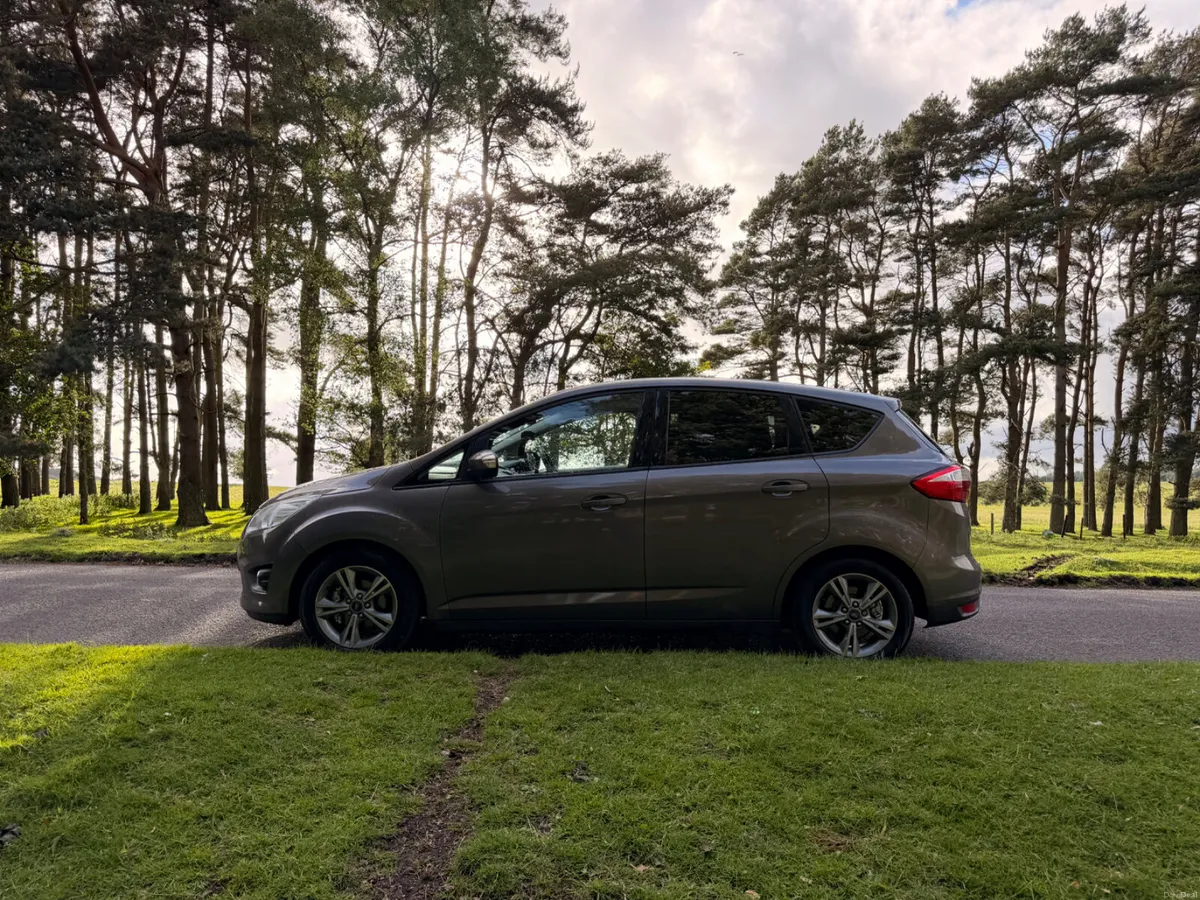 Ford C-Max 2015 Diesel Lovely Car - Image 4