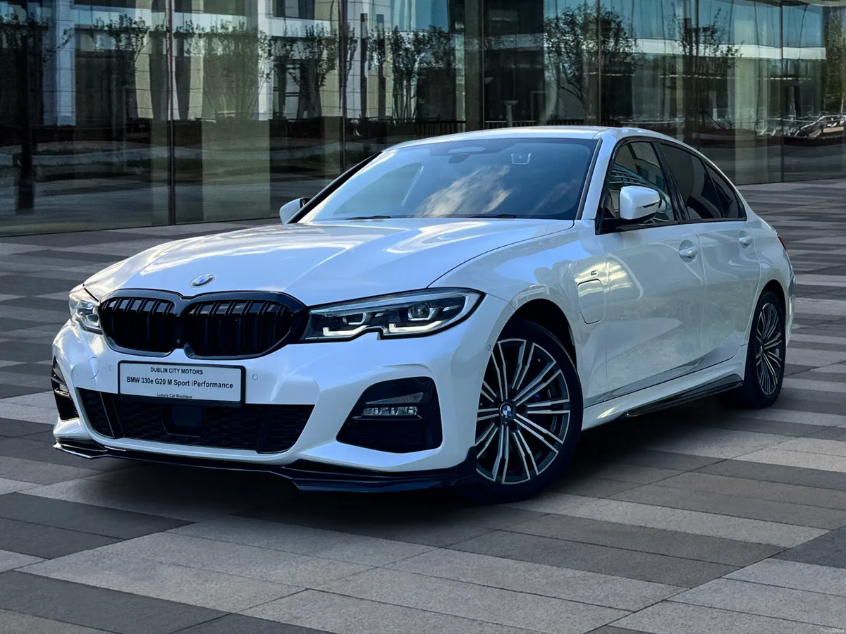 BMW 330e G20 M Sport iPerformance - Image 2