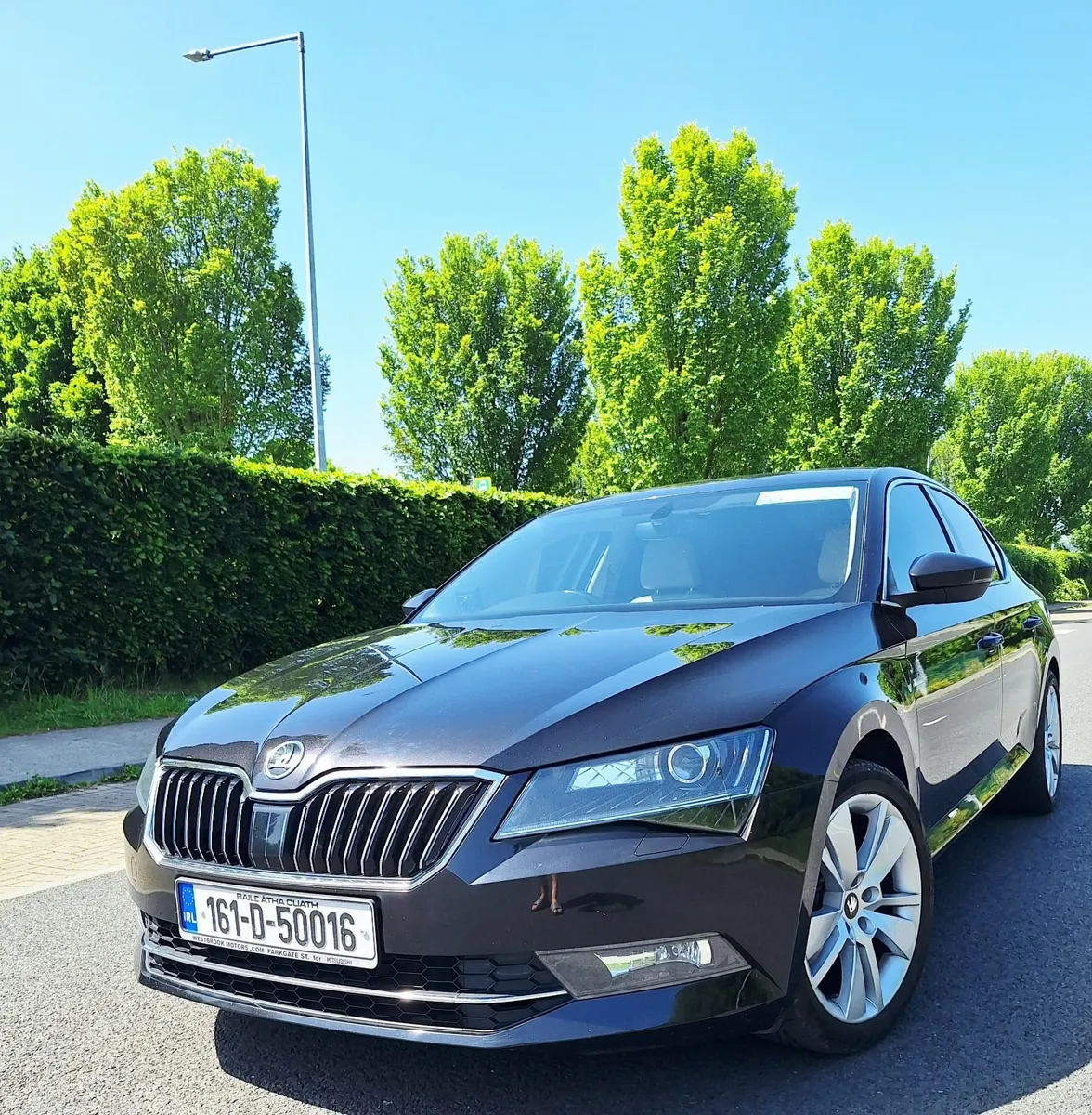 Skoda Superb 190 BHP  SEL EXECUTIVE - Image 1