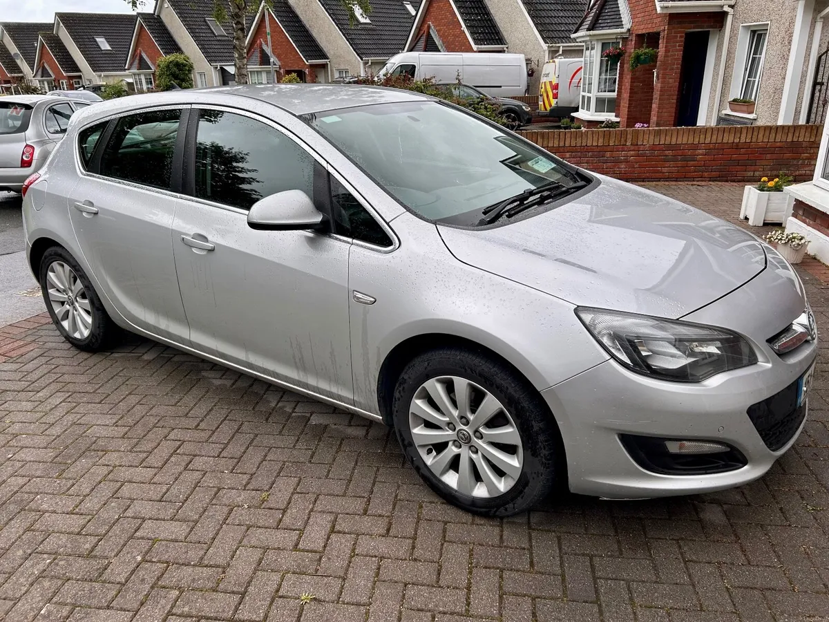Vauxhall Astra 2015 - Image 4
