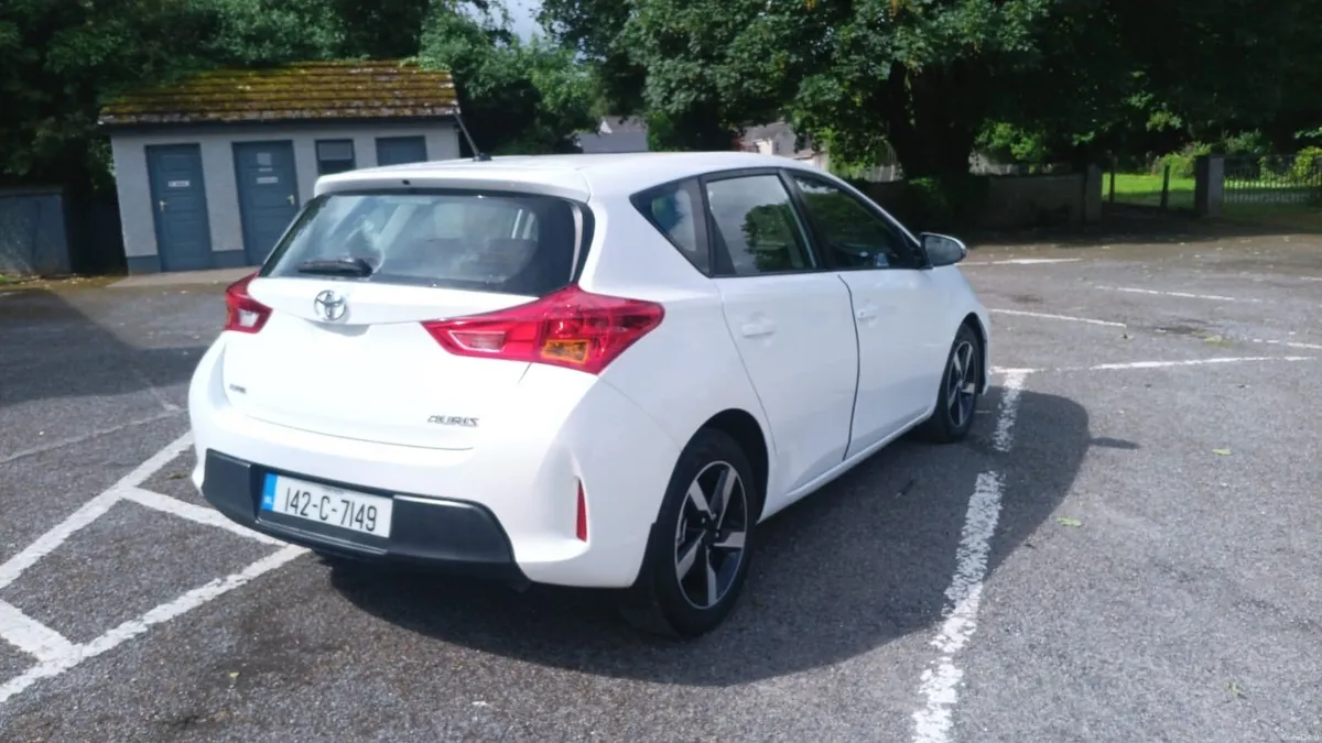 Toyota Auris Active  2014. Manual Diesil - Image 6