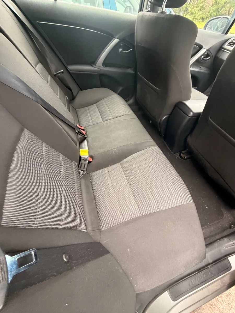 Toyota Avensis - Image 3