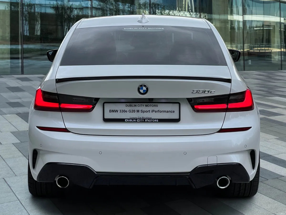 BMW 330e G20 M Sport iPerformance - Image 6