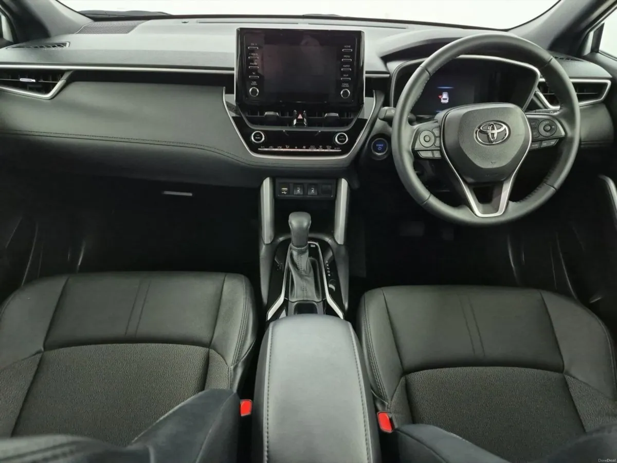 Toyota Corolla Cross 1.8 Hybrid Sol - Image 4