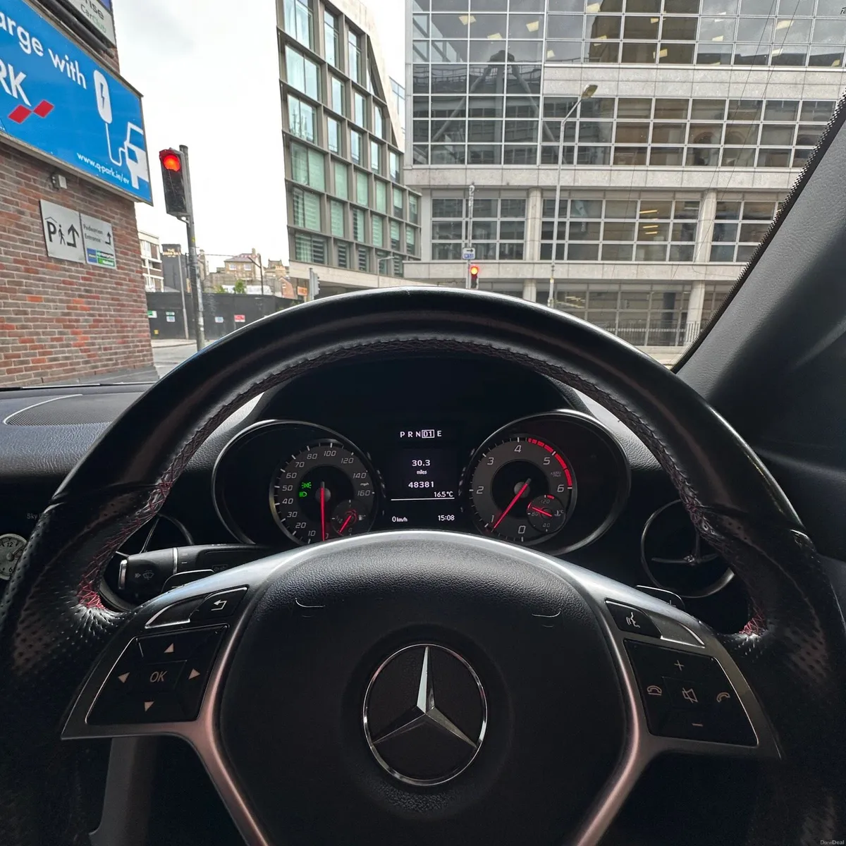 2015 Mercedes SLK 250 CDI AMG Sport - Image 3