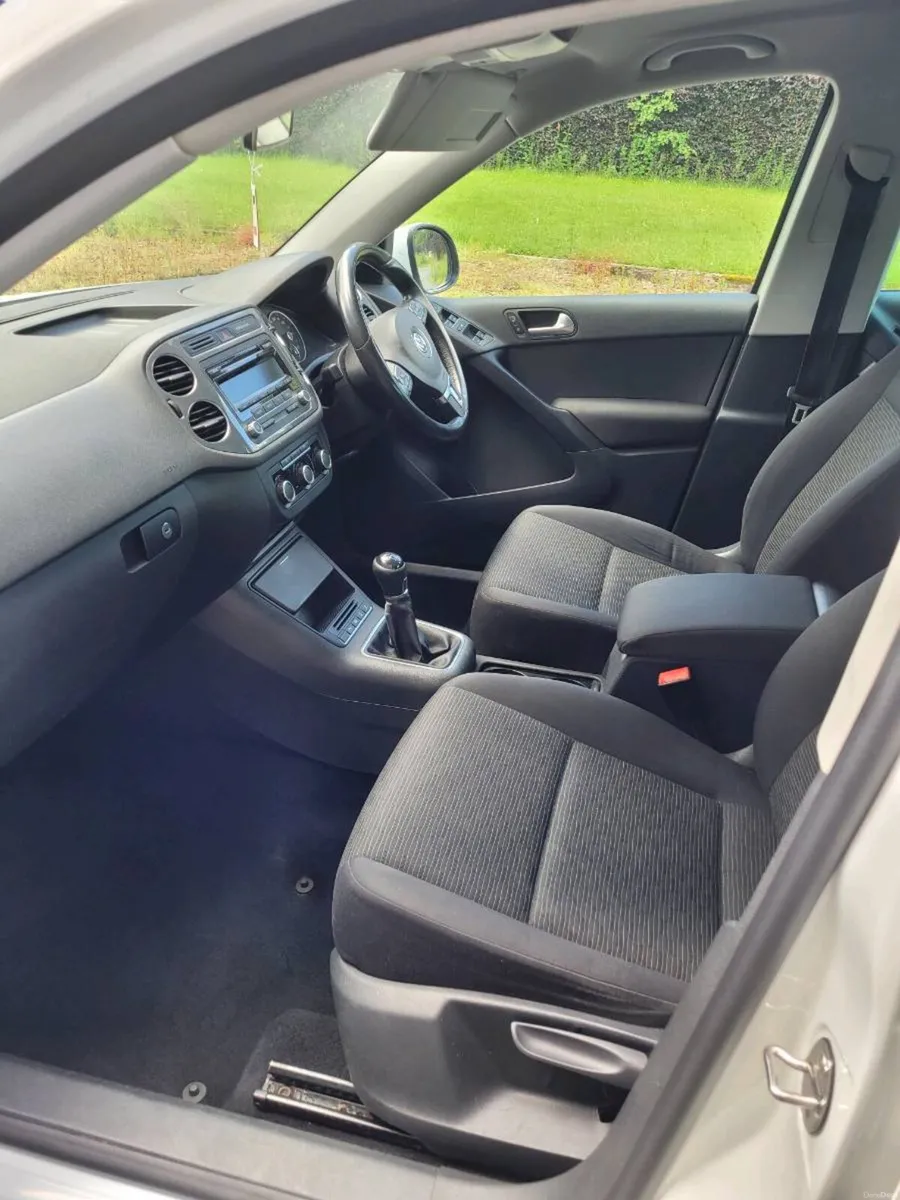 VW Tiguan - Image 2