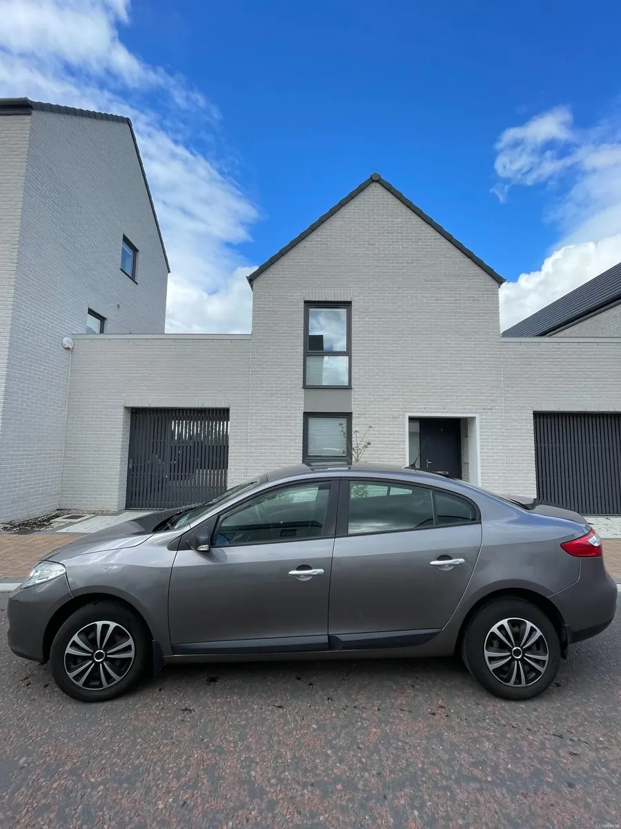Renault Fluence 2012 NCT - 08/27 Road Tax - 05/27 - Image 6