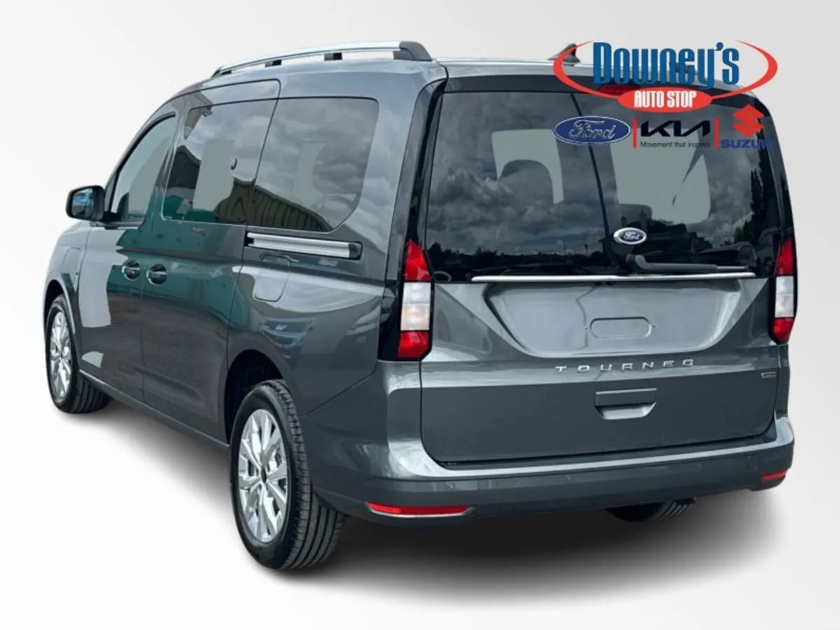 Ford Tourneo Connect 1.5 TD LIMITED 7-SEATER - Image 3