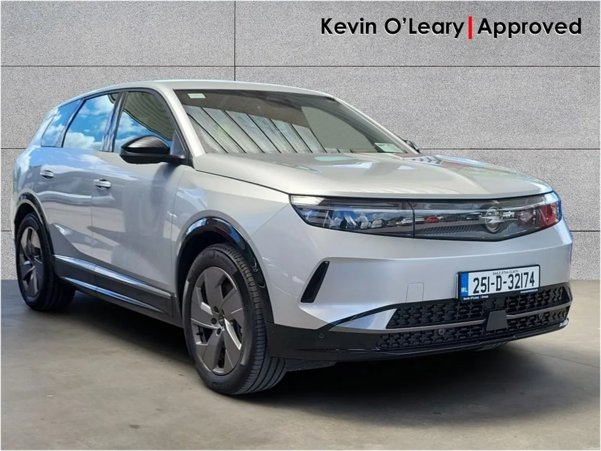 Opel Grandland Elegance EV 157kwh 210Ps Auto - Image 1