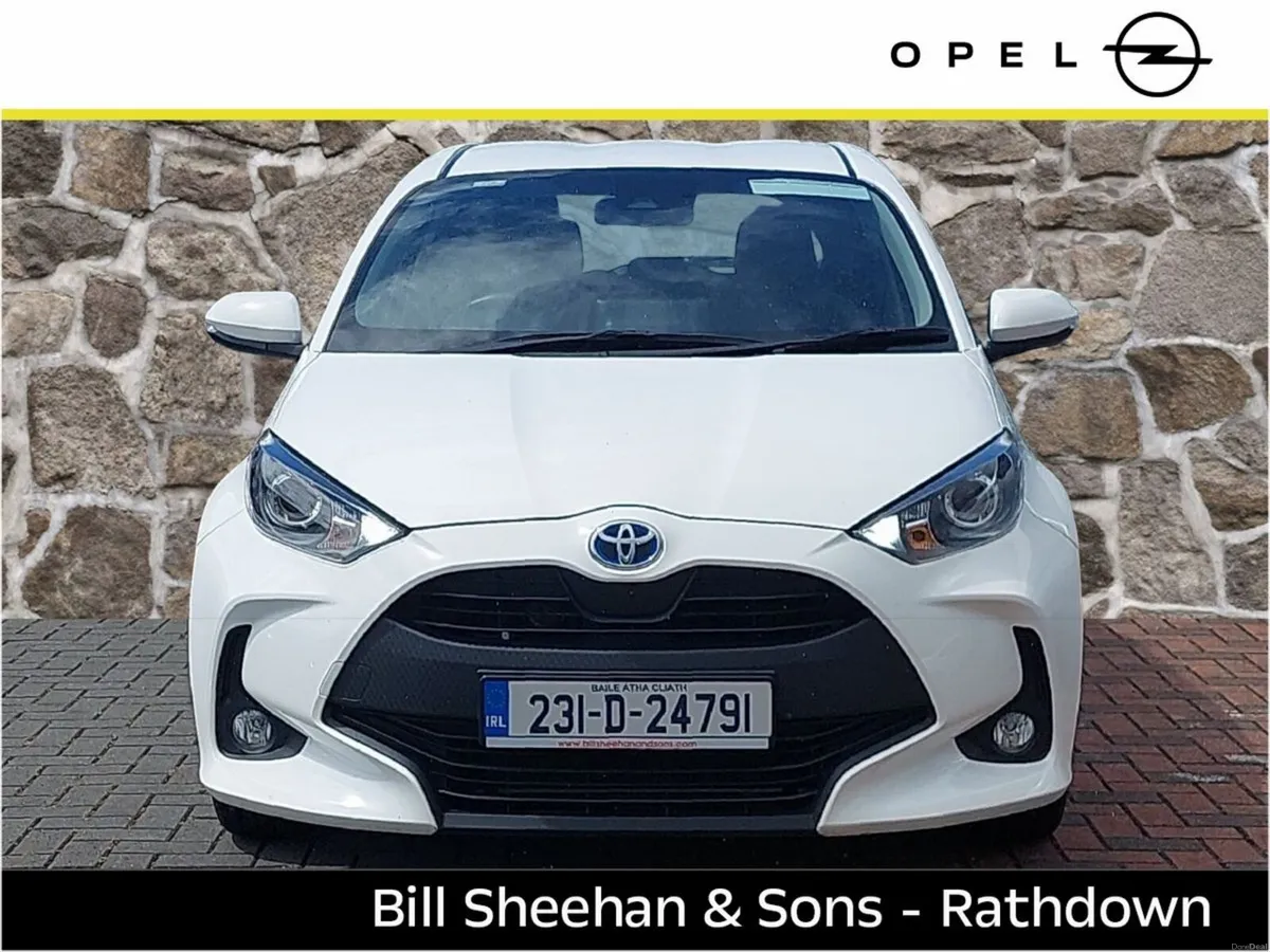 Toyota Yaris 1.5 Hybrid 5Dr Luna - Image 2