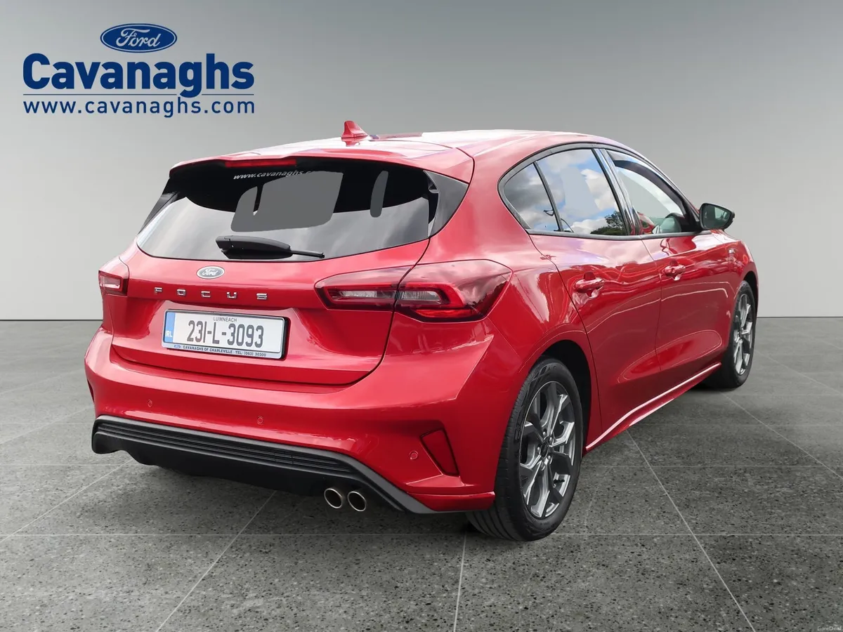 2023 Ford Focus St-line 1.0t 125 M6 Fwd 4dr - Image 4