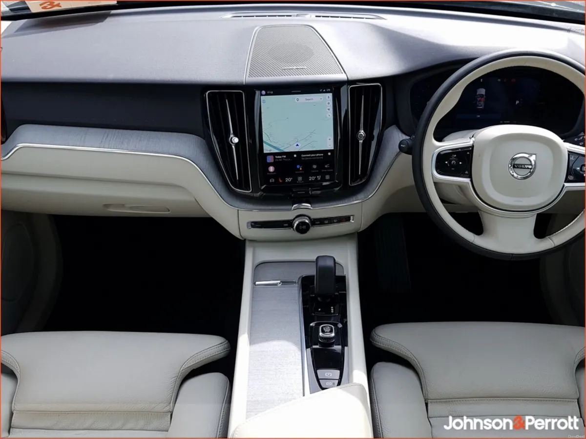 Volvo XC60 T6 350bhp AWD PHEV Plus Dark - (Four Ye - Image 2