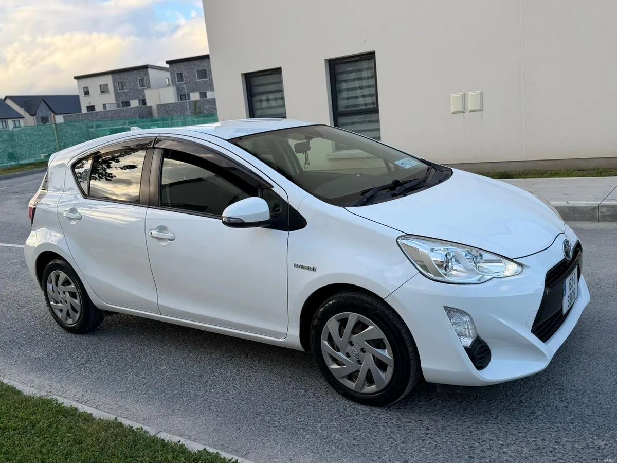 Automatic Toyota Aqua 1.5 hybrid New nct 6/27 - Image 3
