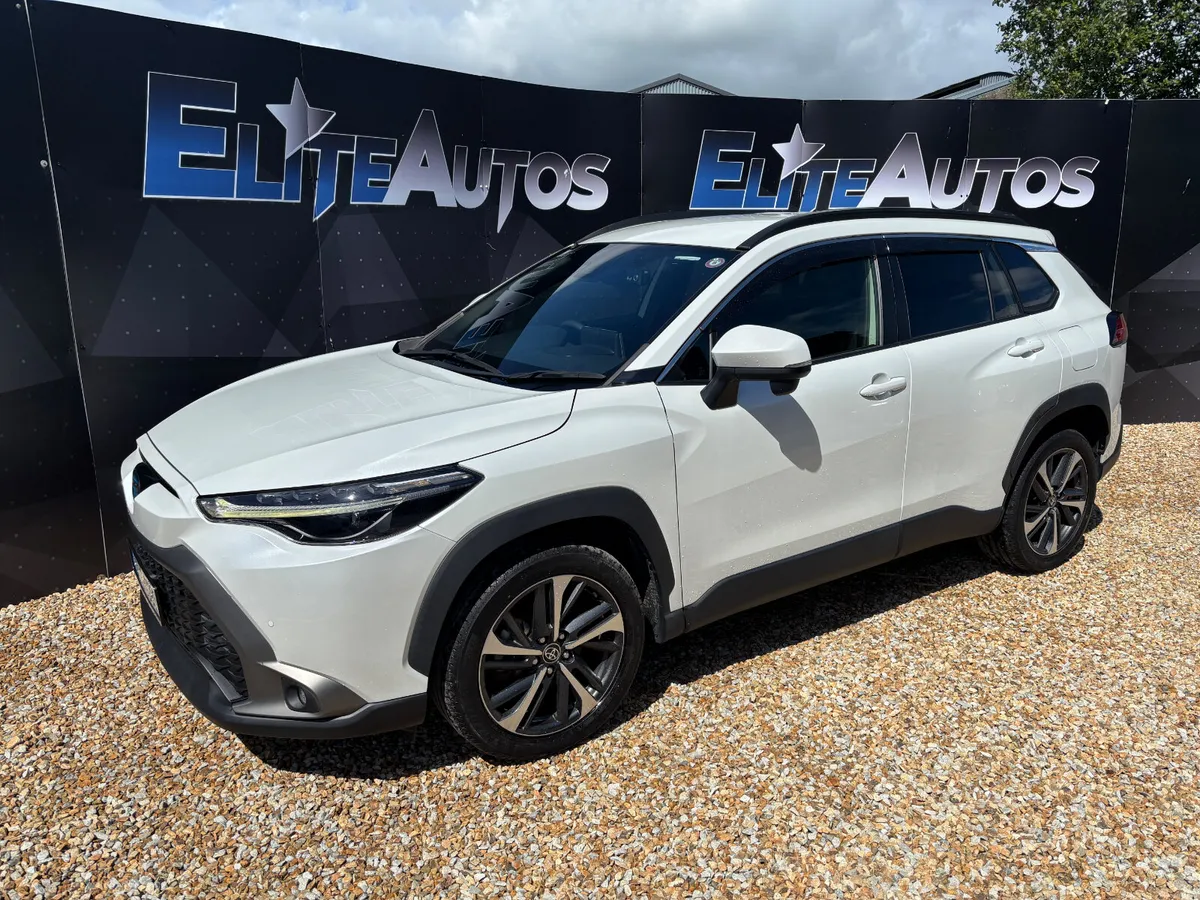 Toyota Corolla Cross Hybrid Sol 2021 - Image 2