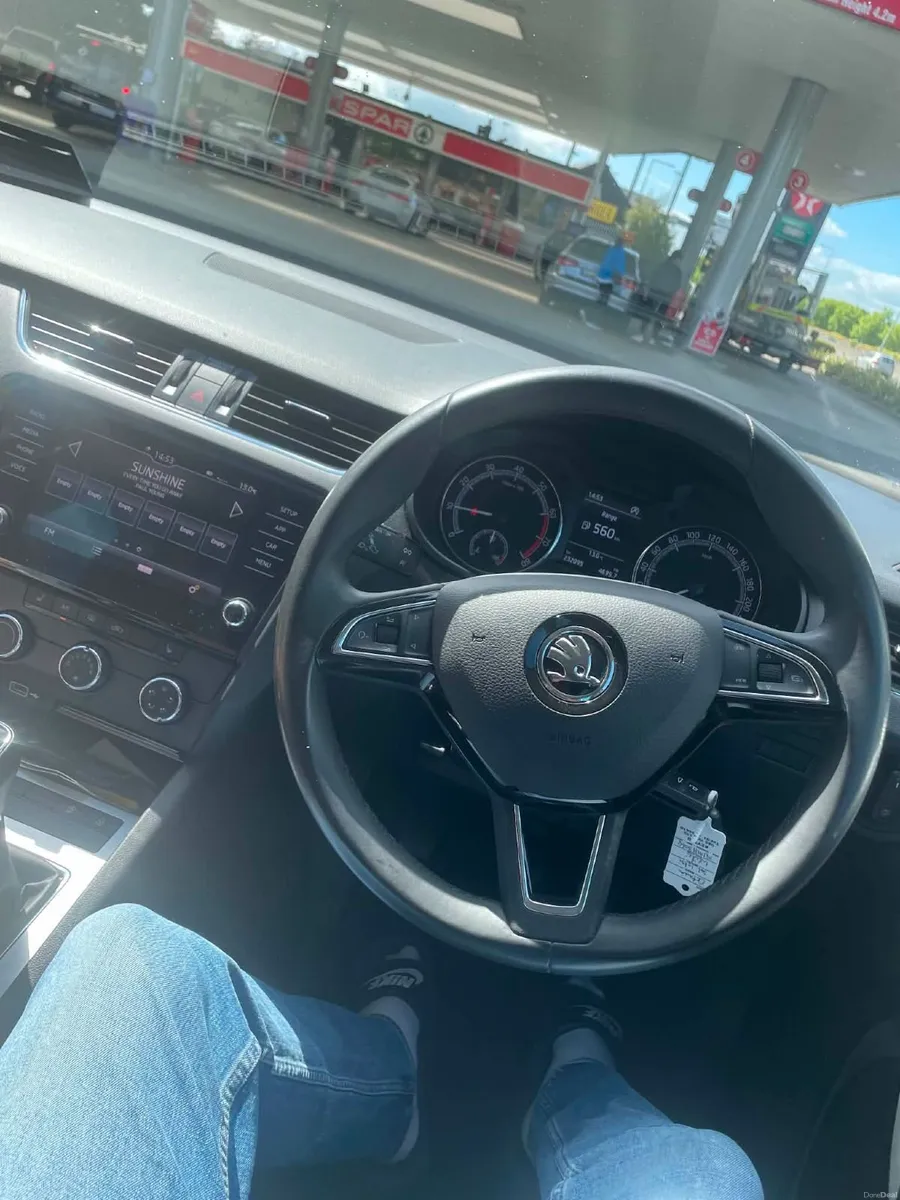 Skoda Octavia 2019 - Image 2