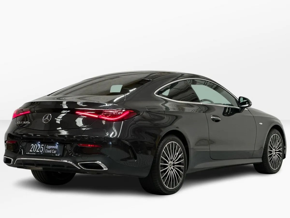 Mercedes-Benz CLE CLE300 e Coupe AMG Line + PHEV - Image 3