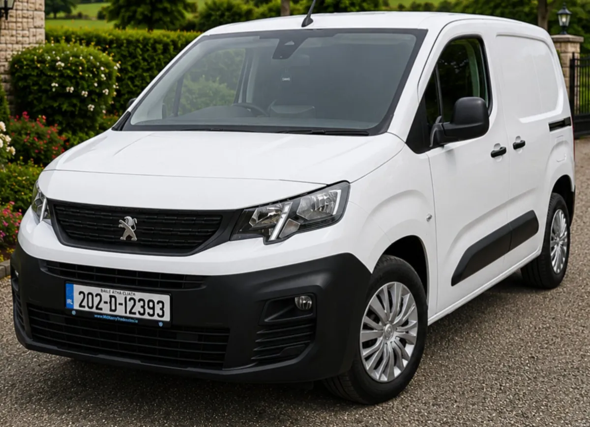 2020 Peugeot Partner  Top Spec - Image 2