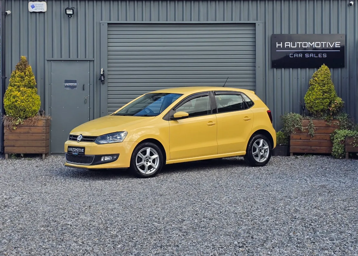 2011 Volkswagen Polo 1.2 TSI AUTO HIGHLINE - Image 1