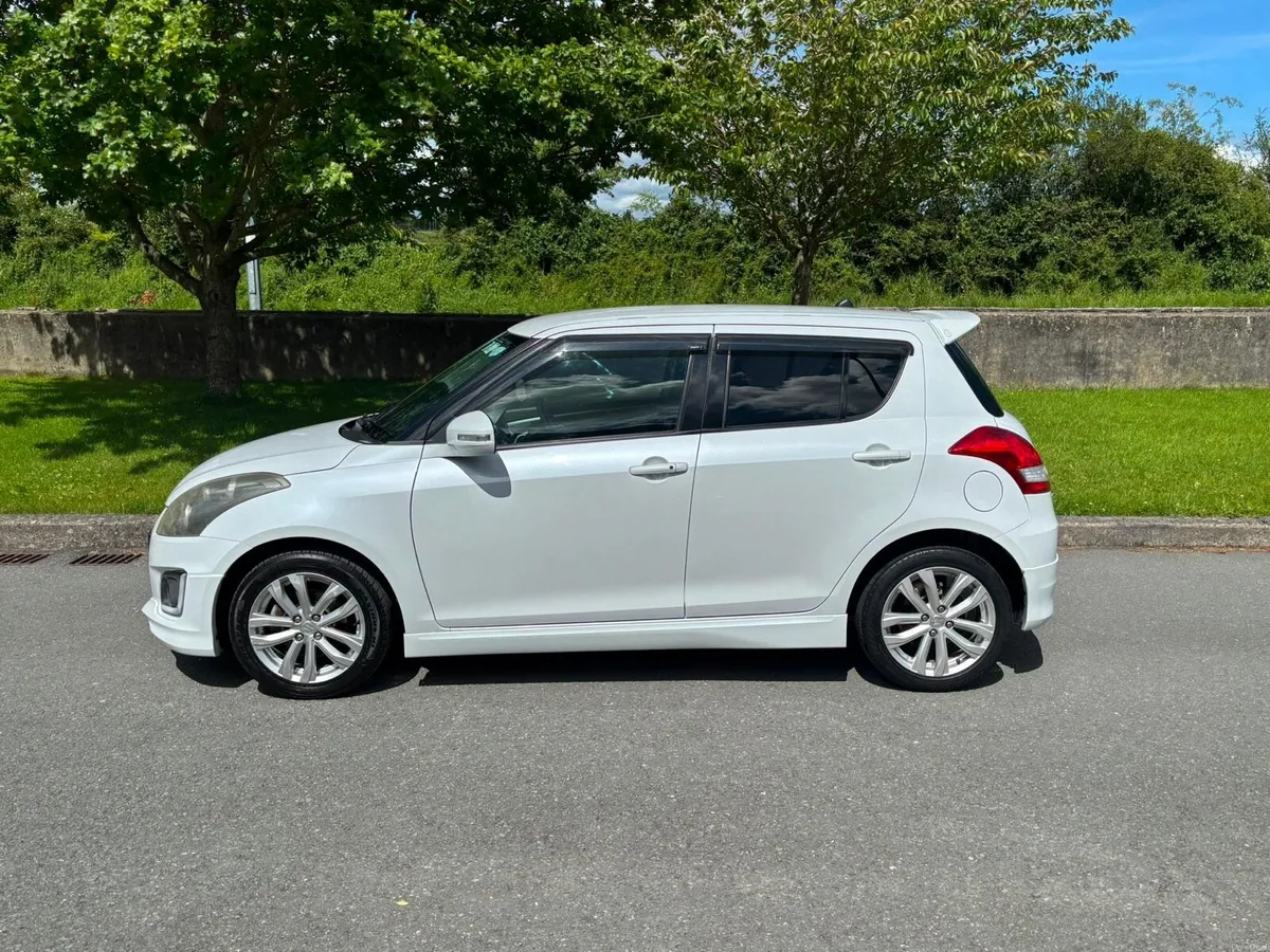 Suzuki Swift 1.2 RS AUTO - Image 3
