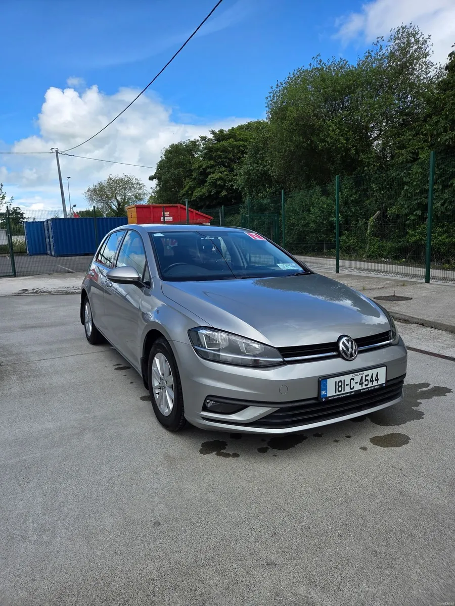 Volkswagen Golf 2018  Trendline 1.6 tdi 115BPH - Image 2