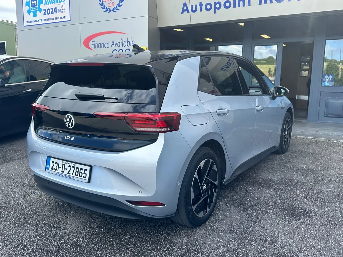 LIFE DX 58kWh (204BHP) - SAVE €2000 - Image 4