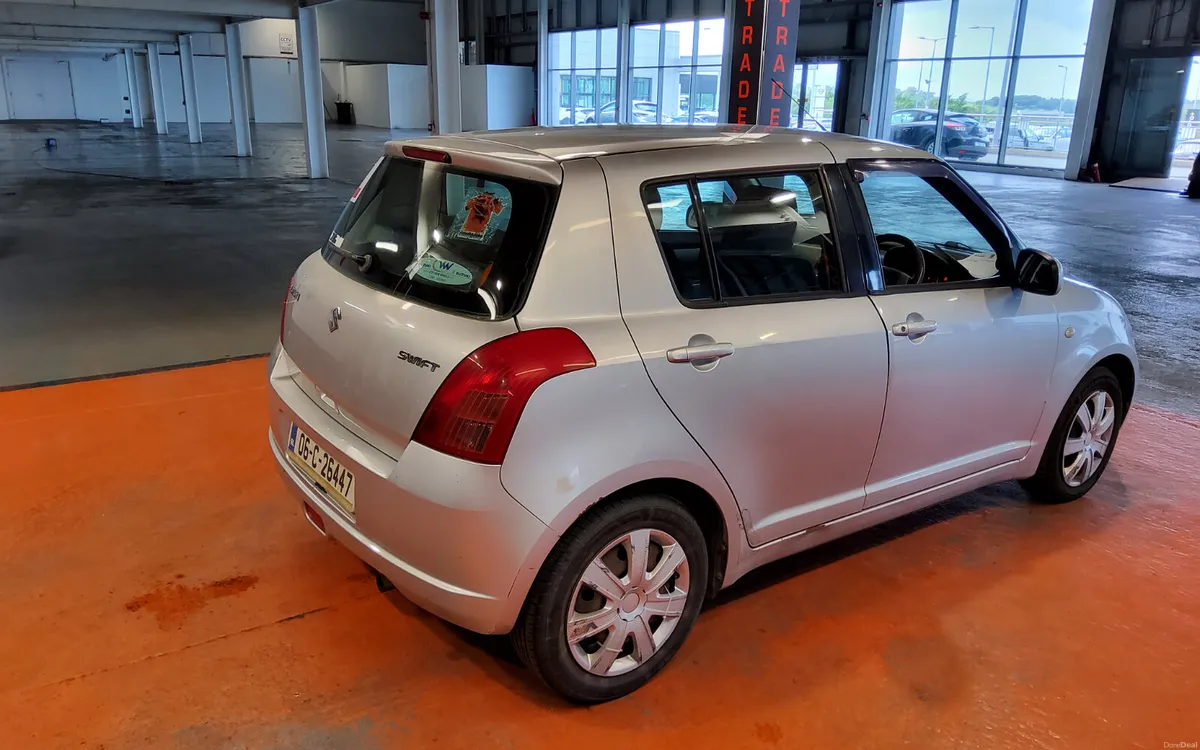 Suzuki Swift 2006 - Image 4